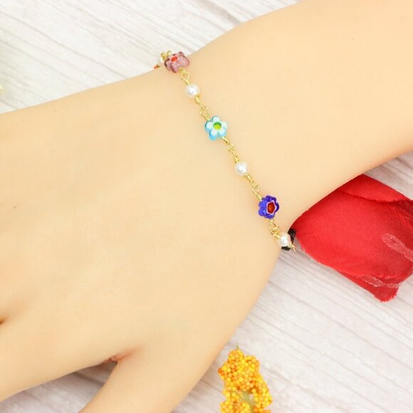 "Trendy Handmade Bracelet – A Thoughtful Gift for Girls & Women | UNVRC1338 - Picture 8 of 10